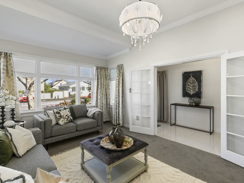 6B Wai-Iti Crescent, Woburn, Lower Hutt - Carousel 2