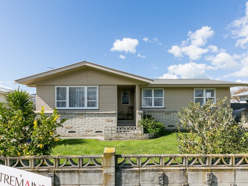 17 Winchester Place, Tamatea, Napier - Carousel 2