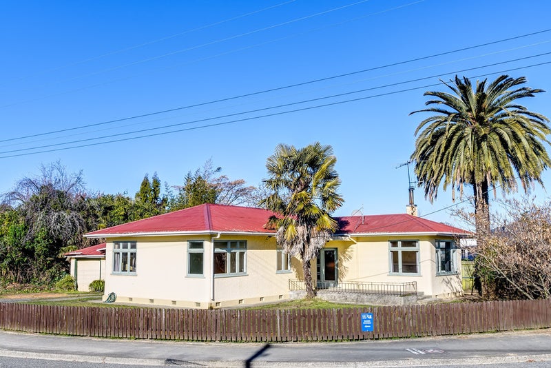 10 School Road, Riwaka - Carousel 12