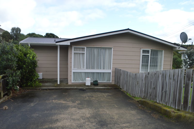 25 Downes Street, Titahi Bay, Porirua - Carousel 2