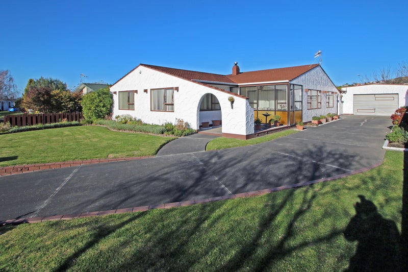5 Trigg Crescent, Taradale, Napier - Carousel 2