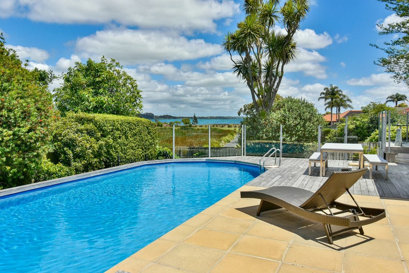 2 Keywella Drive, Conifer Grove, Takanini - Carousel 1