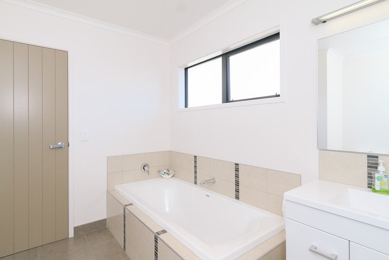 15B Burnton Street, Epuni, Lower Hutt - Carousel 20