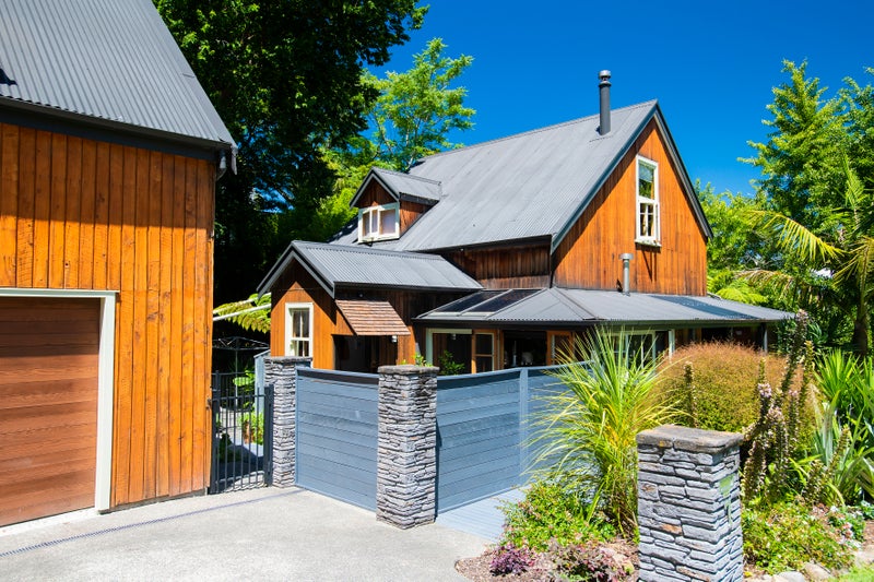 7 Adams Road, Whataupoko, Gisborne - Carousel 2