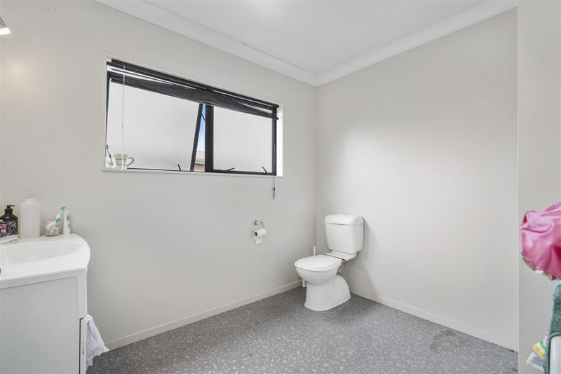 5B Odette Street, Bader, Hamilton - Carousel 9