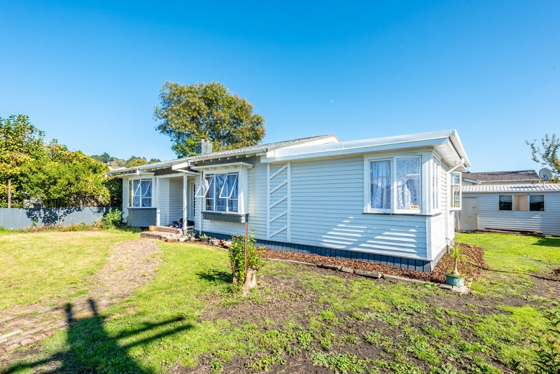 1A Dickson Street, Kaiti, Gisborne - Carousel 23