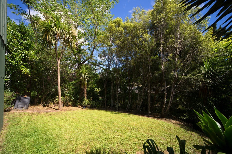 8 TRELAWNY PL, Hillcrest, Auckland - Carousel 13