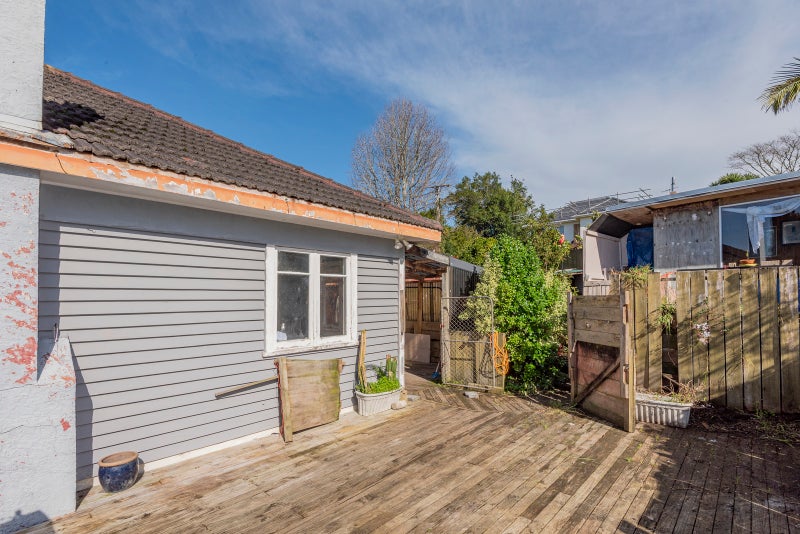 16 Leith Street, Morningside, Whangarei - Carousel 2