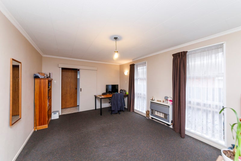 2/573 Church Street, Terrace End, Palmerston North - Carousel 2