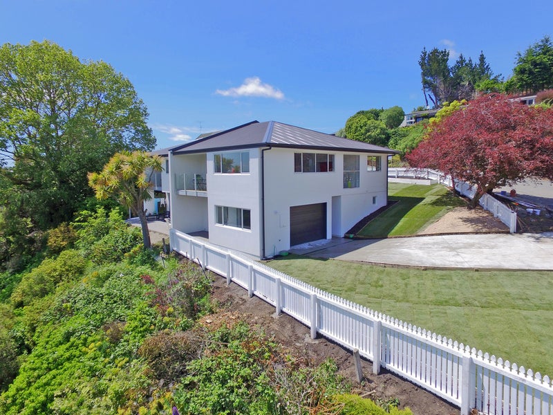 41 Whareora Terrace, Cashmere, Christchurch - Carousel 1