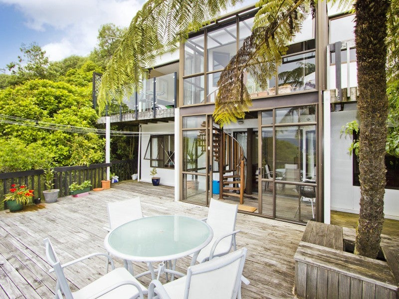 64 Miromiro Road, Normandale, Lower Hutt - Carousel 20