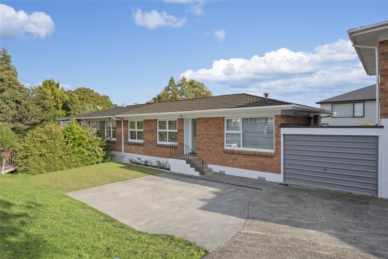 2/13 Burns Avenue, Takapuna, Auckland - Carousel 1