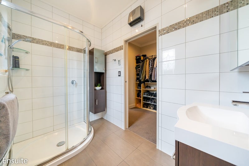 7 South Street, Petone, Lower Hutt - Carousel 24