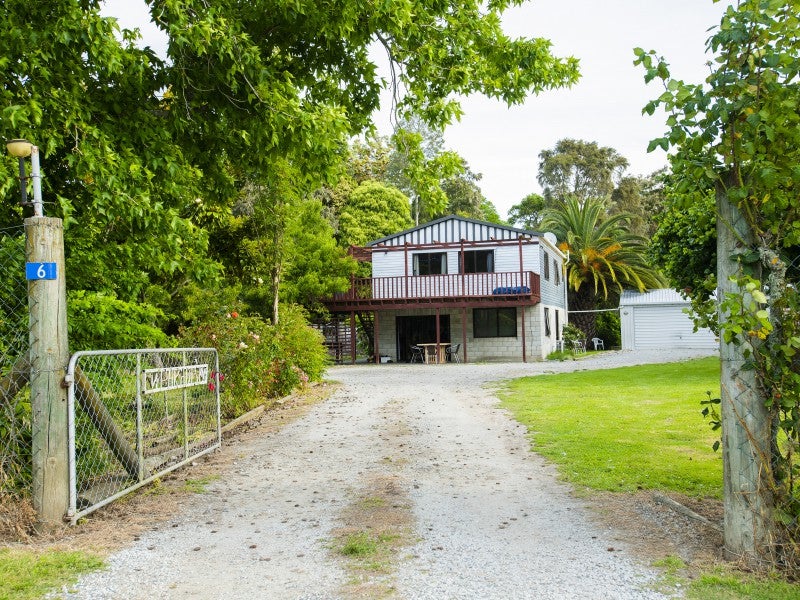 6 Helyer Street, Ormond, Gisborne - Carousel 24