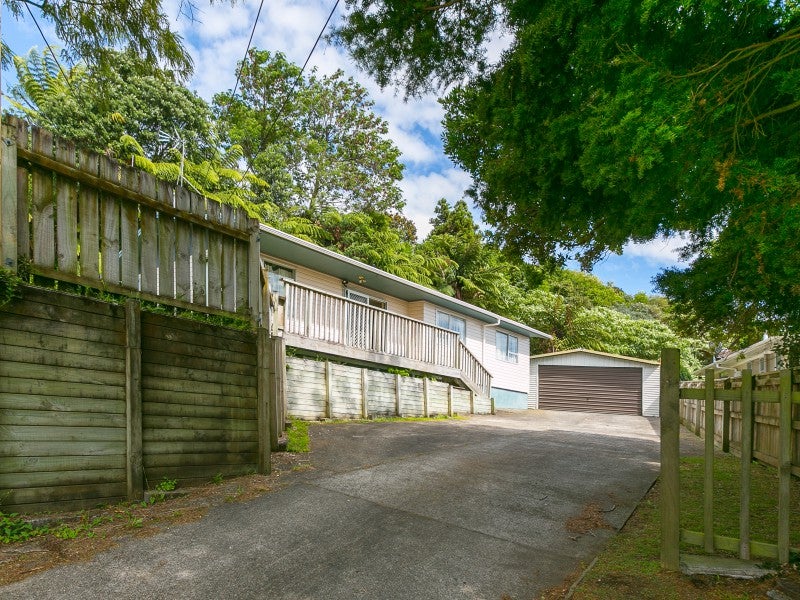 54 Seaview Road, Marfell, New Plymouth - Carousel 2