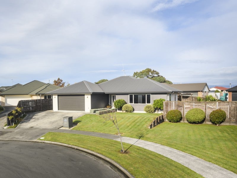 16 Walnut Grove, Kelvin Grove, Palmerston North - Carousel 20