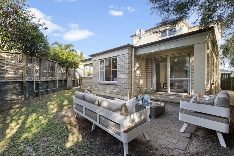 16A Claremont Way, East Tāmaki Heights, Auckland - Carousel 2