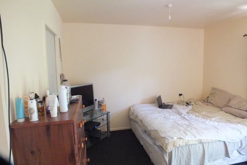 56 Gordon Road, Plimmerton, Porirua - Carousel 14