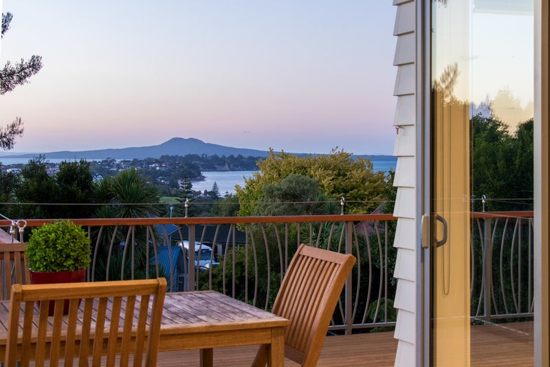 118A Bleakhouse Road, Mellons Bay, Auckland - Carousel 2