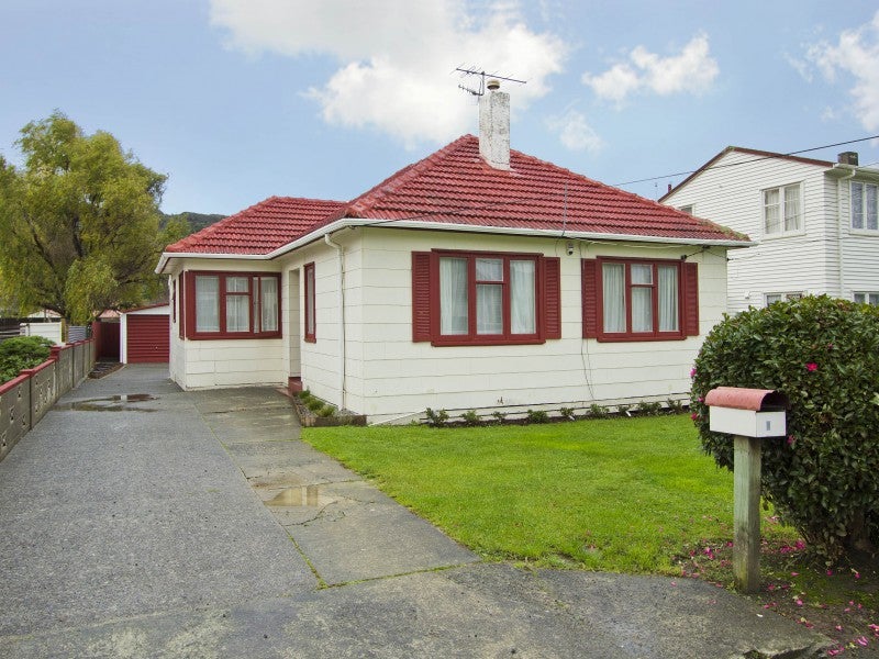 86 Seddon Street, Naenae, Lower Hutt - Carousel 1