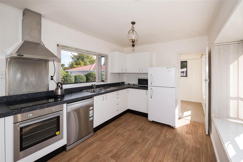 243 Greers Road, Bryndwr, Christchurch - Carousel 2
