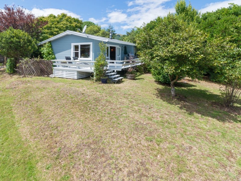 31 Marina Terrace, Kinloch, Taupō - Carousel 2