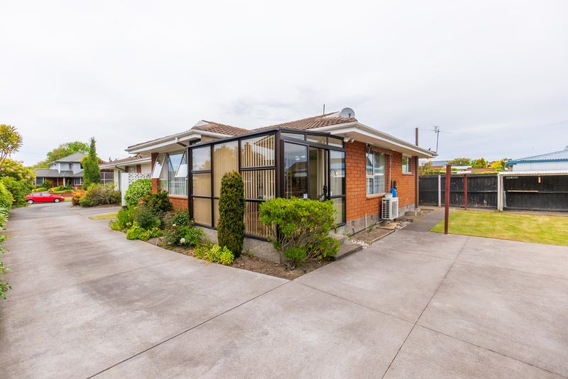 2/76 Toorak Avenue, Avonhead, Christchurch - Carousel 2