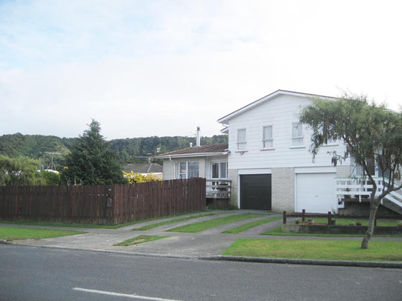 1/29 Mohaka Street, Wainuiomata, Lower Hutt - Carousel 7