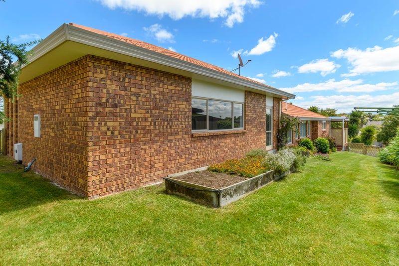 1 Rochester Place, Bethlehem, Tauranga - Carousel 20