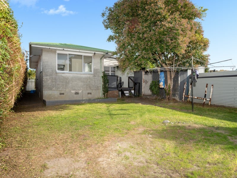 33B Ngatai Road, Otumoetai, Tauranga - Carousel 10