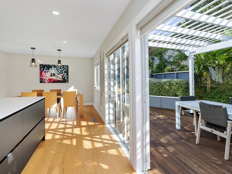 30A Mandalay Terrace, Khandallah, Wellington - Carousel 2