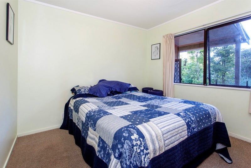 23 Lannan Road, Surfdale, Waiheke Island - Carousel 11