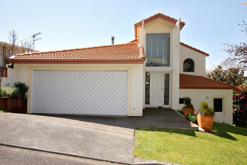 3 Pentland Place, Highlands Park, New Plymouth - Carousel 2