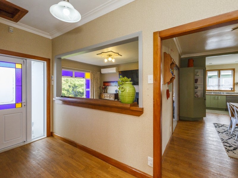 23 Seaforth Avenue, Milson, Palmerston North - Carousel 24
