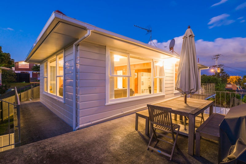 6 Trevola Street, New Windsor, Auckland - Carousel 19