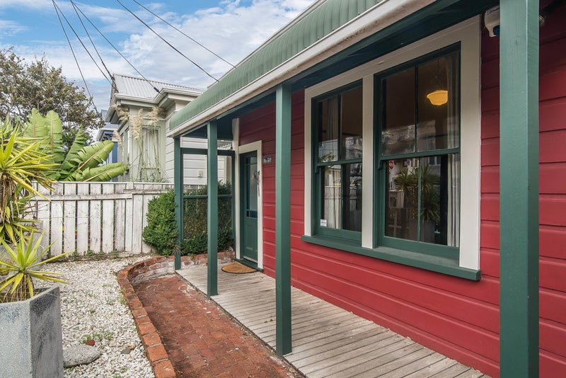 120 Hanson Street, Newtown, Wellington - Carousel 2