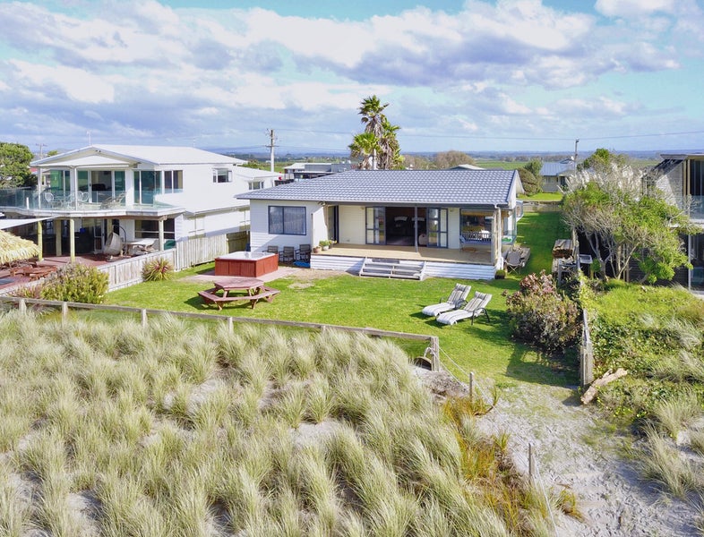 67 Pukehina Parade, Te Puke - Carousel 2