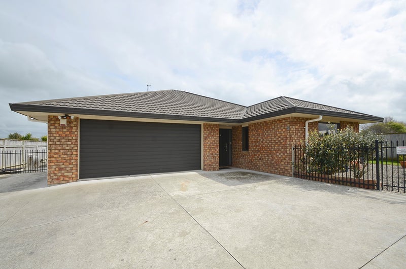 5 Brookside Close, Highbury, Palmerston North - Carousel 4