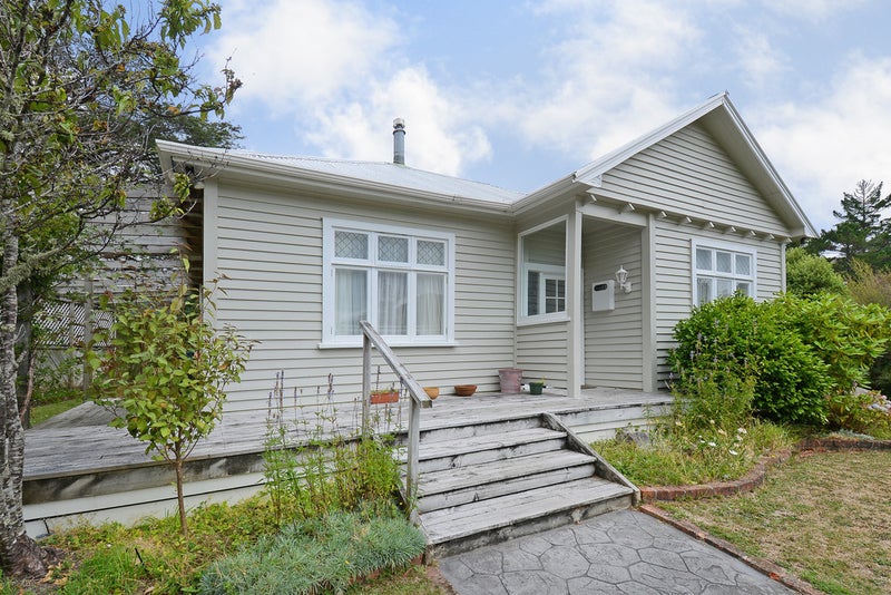 1 Roseveare Grove, Te Marua, Upper Hutt - Carousel 17