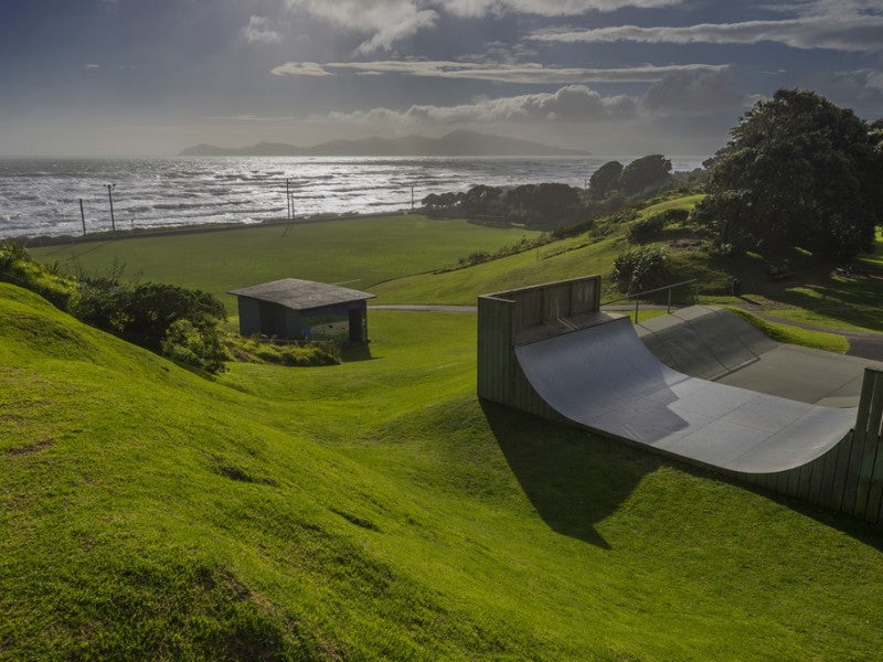 4 Smith Street, Paekakariki - Carousel 20
