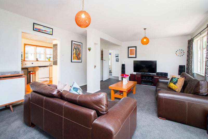 10 Inglis Street, Birkenhead, Auckland - Carousel 2