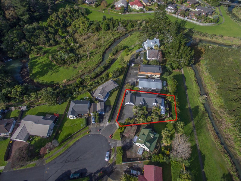 46 De Quincey Terrace, Highland Park, Auckland - Carousel 26