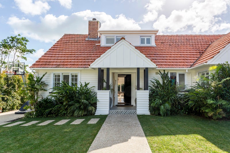 39 Argyle Street, Herne Bay, Auckland - Carousel 1