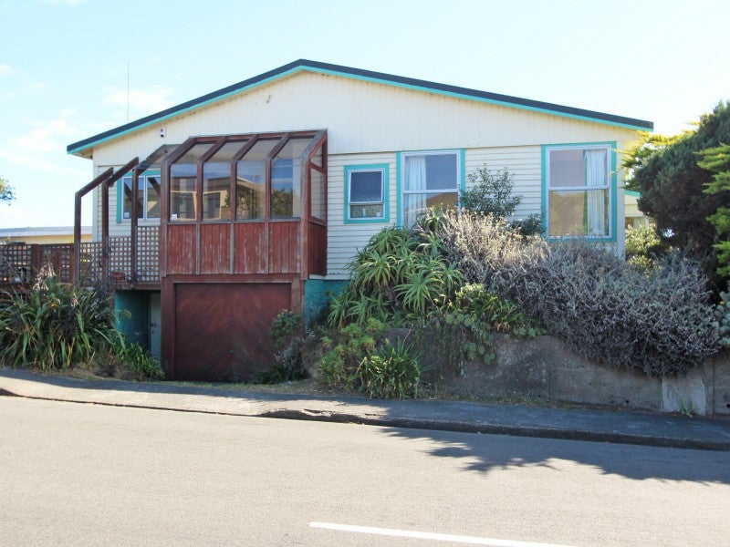 30 Tireti Road, Titahi Bay, Porirua - Carousel 2