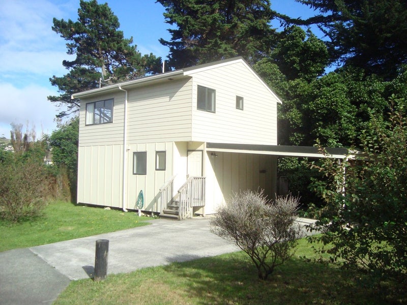 32A Morere Street, Titahi Bay, Porirua - Carousel 1