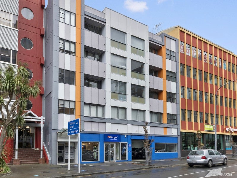 4/81 Ghuznee Street, Te Aro, Wellington - Carousel 1