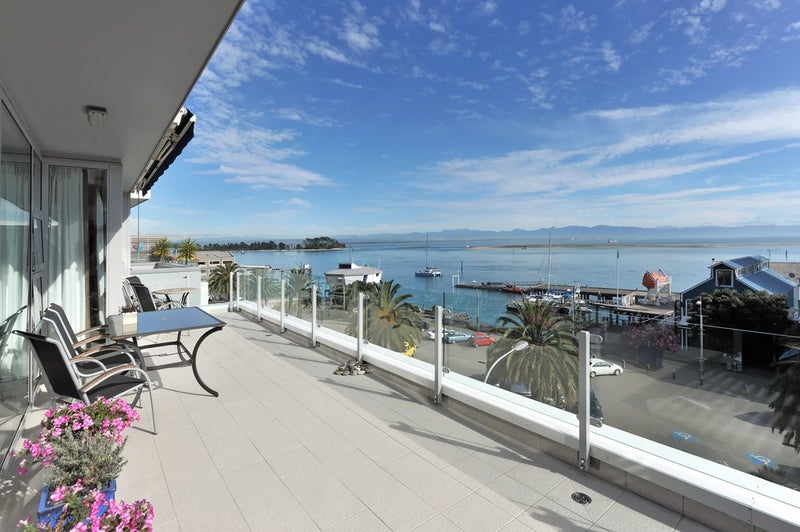 33/269 Wakefield Quay, Stepneyville, Nelson - Carousel 1