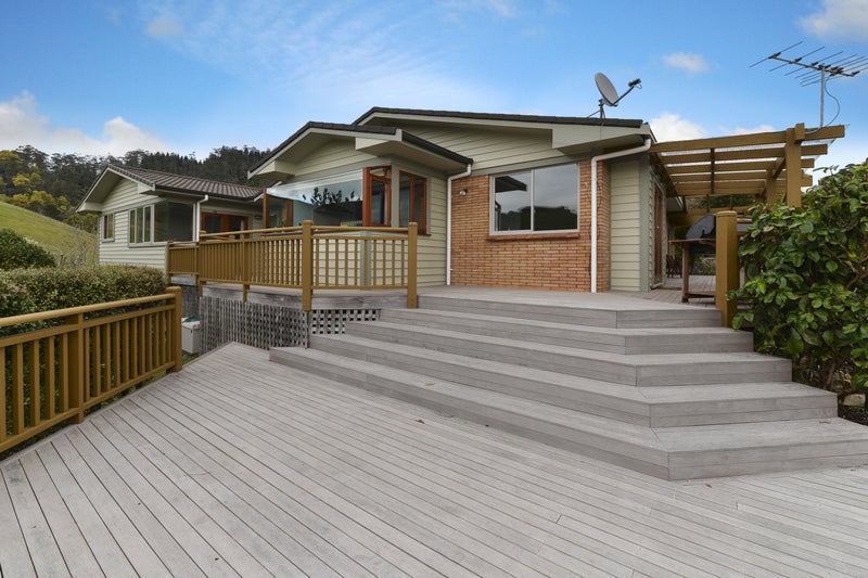 6 Highfield Place, Lynmore, Rotorua - Carousel 1