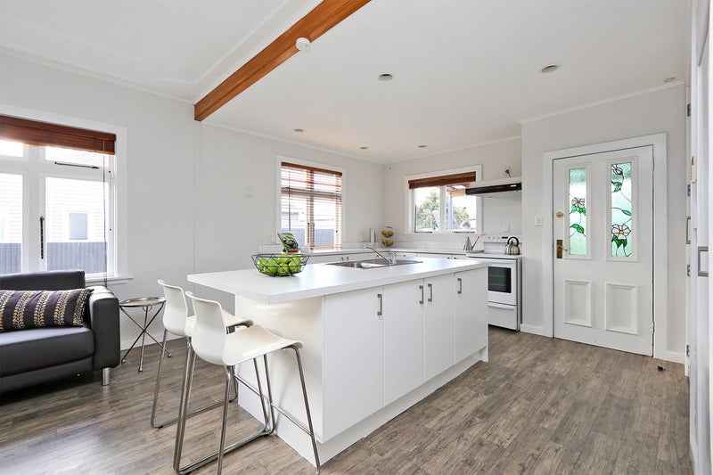 305A Murdoch Road West, Raureka, Hastings - Carousel 2
