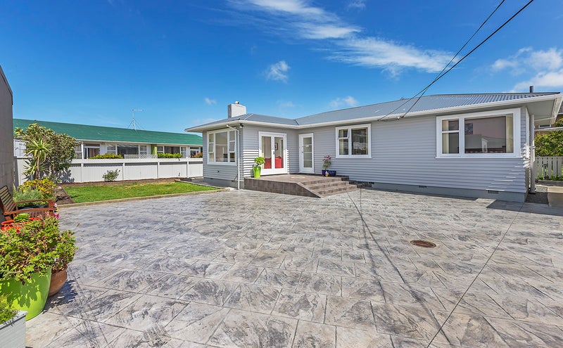 49A Park Road, Miramar, Wellington - Carousel 2